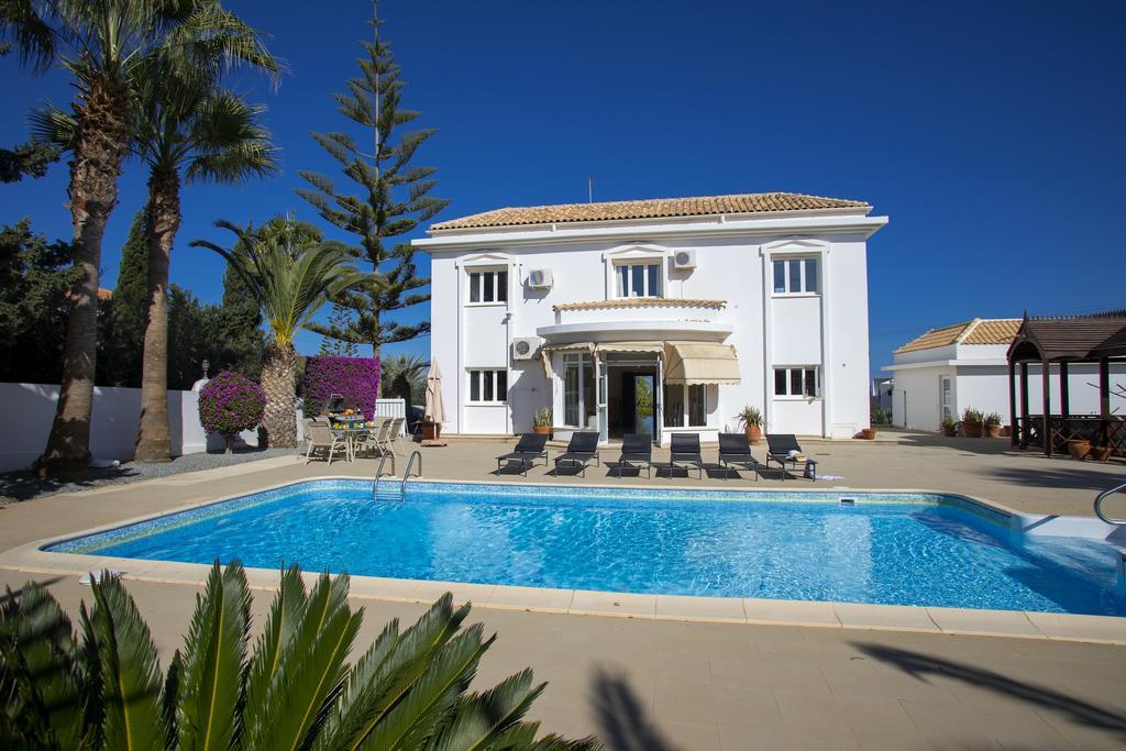 Villa Georgia Pernera Kültér fotó