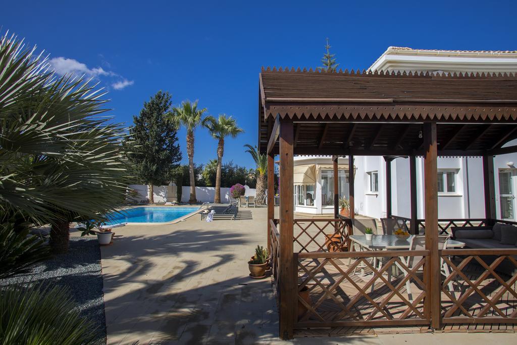 Villa Georgia Pernera Kültér fotó