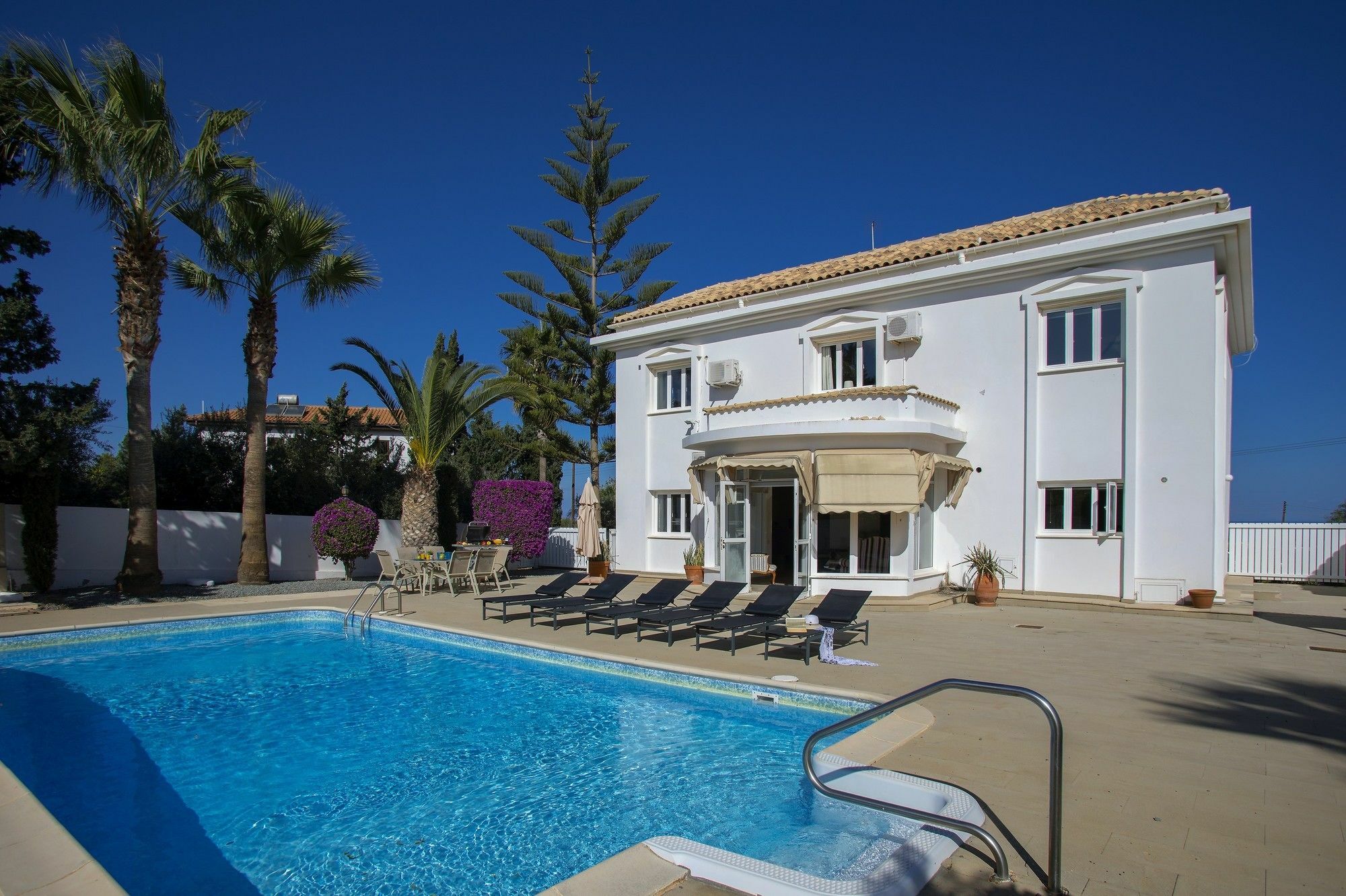 Villa Georgia Pernera Kültér fotó